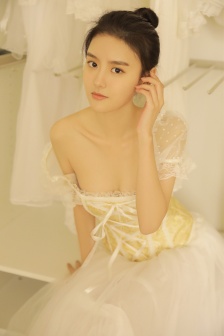 粗大挺进亲女H晓晓凌寒顾晓晓
